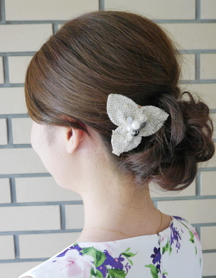 お花の髪飾りはng 結婚式のお呼ばれの髪飾りを選ぶ5つのﾎﾟｲﾝﾄ Jury Mode